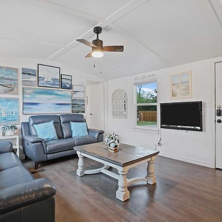 Pet-Friendly Lake Dallas Home Near Lewisville Lake Eksteriør billede