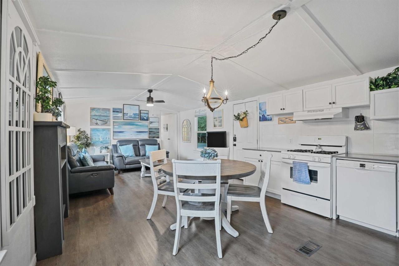 Pet-Friendly Lake Dallas Home Near Lewisville Lake Eksteriør billede