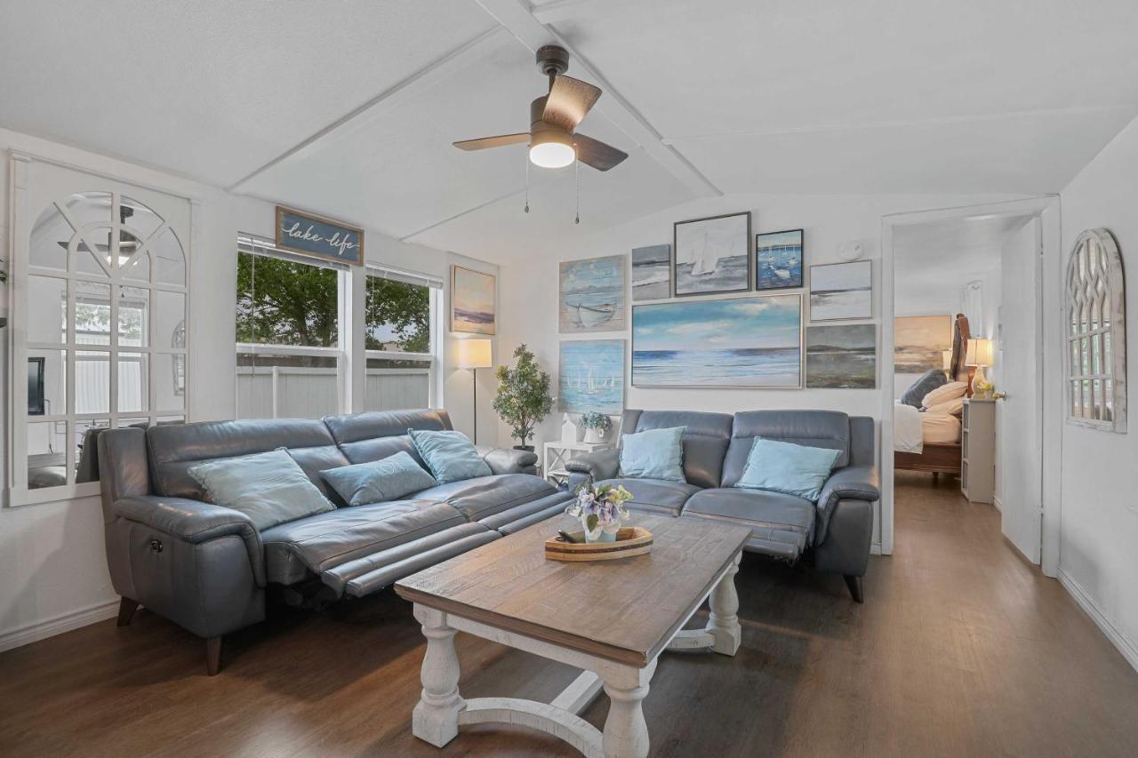 Pet-Friendly Lake Dallas Home Near Lewisville Lake Eksteriør billede