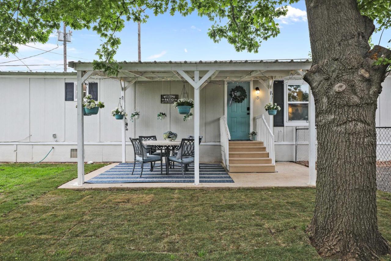Pet-Friendly Lake Dallas Home Near Lewisville Lake Eksteriør billede